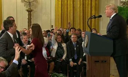 BIJELA KUĆA ĆE DOPUSTITI NOVINARU CNN-a DA ZADRŽI NOVINARSKU AKREDITACIJU