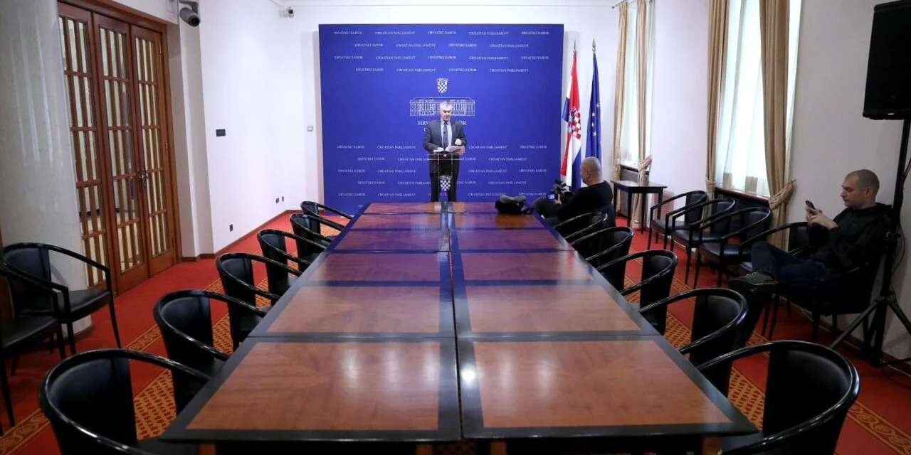 HRVATSKA: Novinari bojkotirali press konferenciju Željka Glasnovića