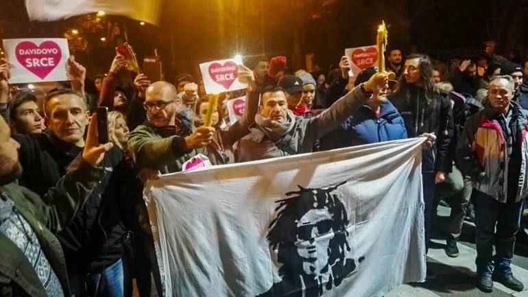 RTRS: Protesti rušitelja Republike Srpske i povrijeđeni policajac