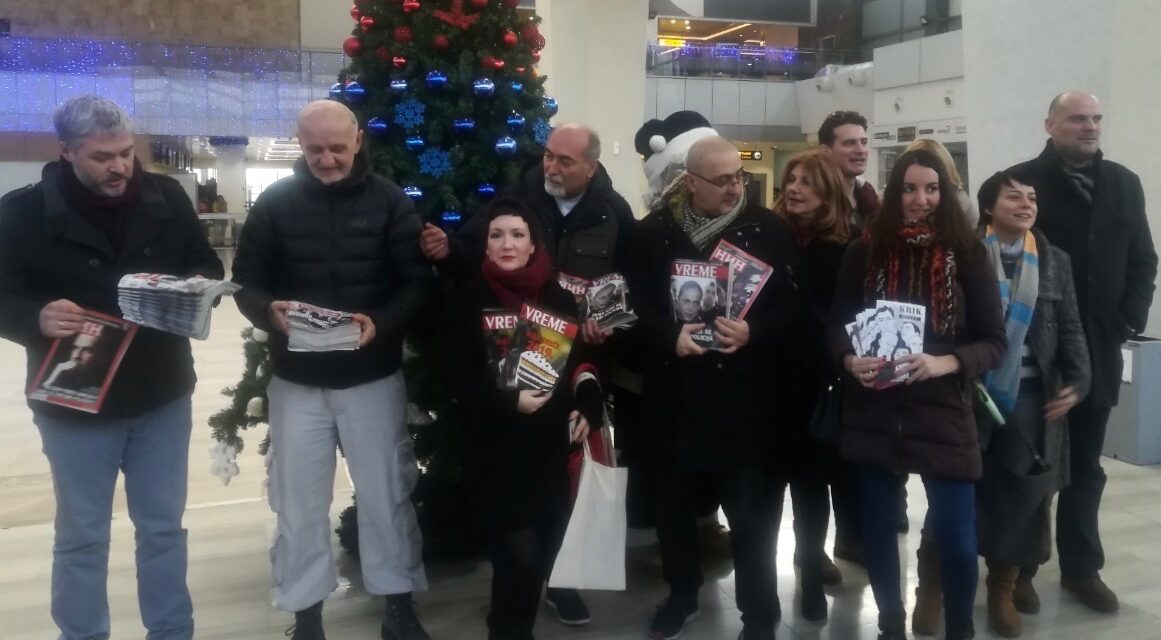 SRBIJA: Protest na aerodromu zbog zabrane držanja NIN-a, Vremena i Nedeljnika na policama