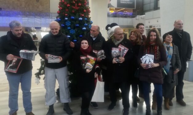 SRBIJA: Protest na aerodromu zbog zabrane držanja NIN-a, Vremena i Nedeljnika na policama