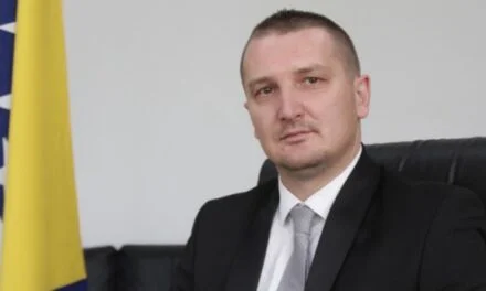 KAD MINISTRI ODLUČUJU, NEMA NI PRAVA NI PRAVDE