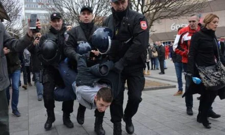 Nikolinin krvavi nos i aktivista bez telefona