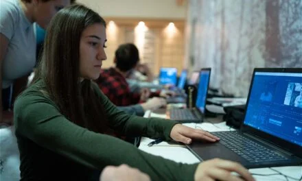Mladi učili prepoznati problematične medijske sadržaje
