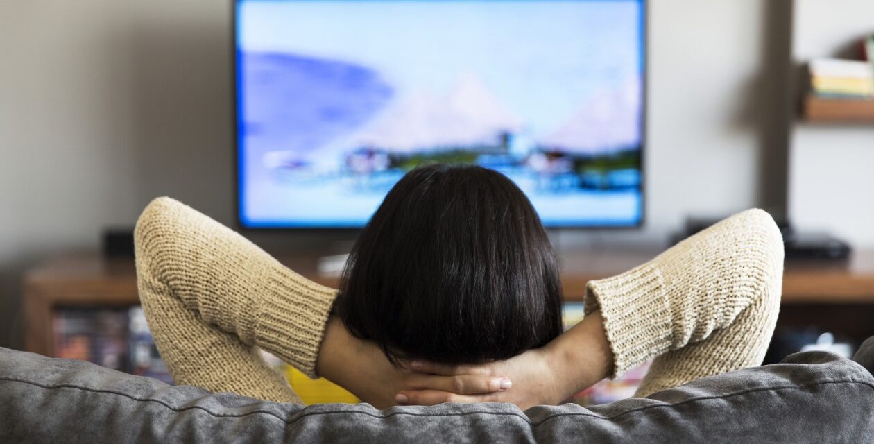 Mladi u Velikoj Britaniji gotovo potpuno prestali gledati TV vijesti