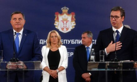 DRAMA U BEOGRADU: Dodik otišao po oružje, Vučić mu prodao priču o miru i stabilnosti!