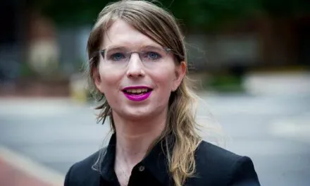 Nakon pokušaja samoubistva Chelsea Manning sudija naredio oslobađanje iz zatvora