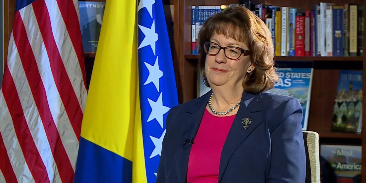 DOLAZI NAM ODLAZEĆA ADMINISTRACIJA: Maureen Cormack vraća se u Sarajevo, jača nego ikad!