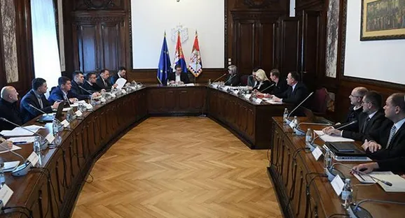 Vlada Srbije zabranila izjave u vezi sa virusom, dozvolu ima samo Krizni štab