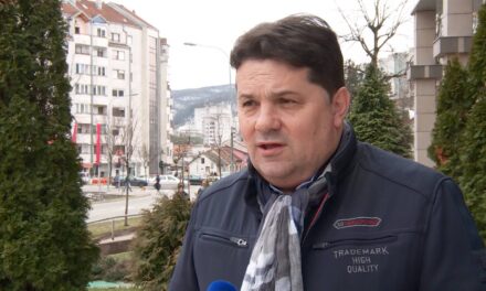 Drsko obraćanje čelnika UKC Banja Luka novinarima
