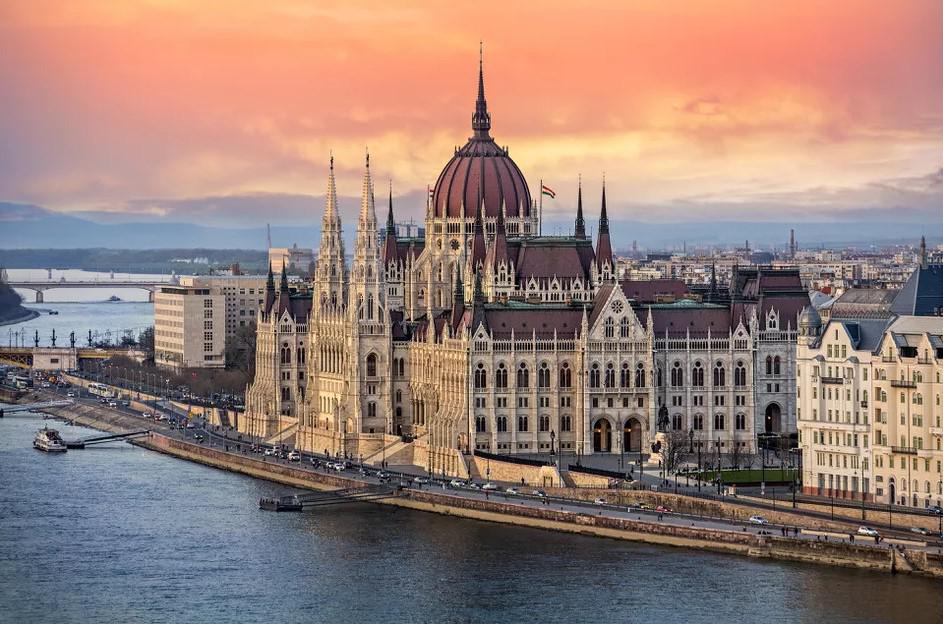 RSE ponovno pokreće servis u Mađarskoj zbog pada slobode medija