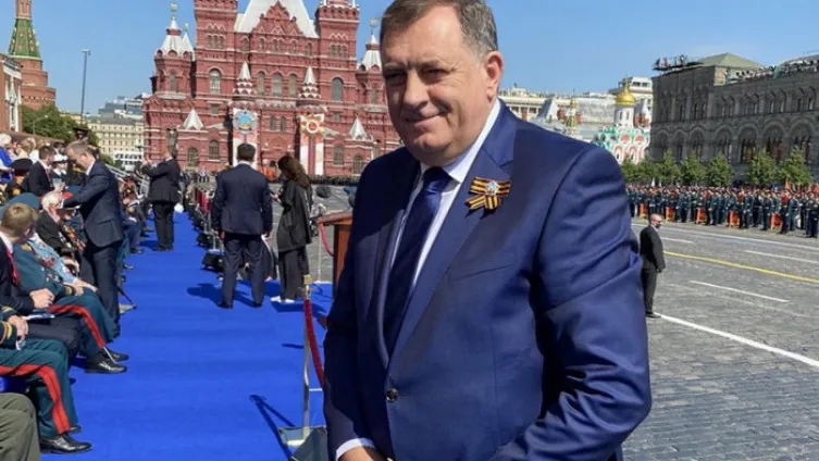 RTRS I BNTV: Kad je vojna parada u Moskvi važnija od virusa koji ponovo napada