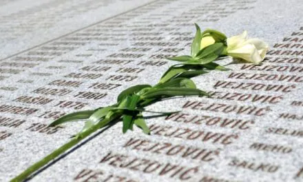 GENOCID U SREBRENICI: Gorka istina i paralelne stvarnosti
