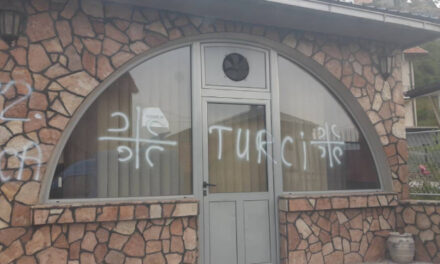 Gradonačelnik Pljevalja podnio ostavku zbog izjave da grafit Mladiću neće biti prekrečen