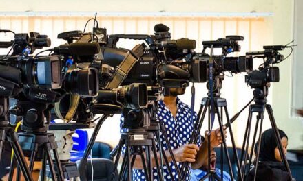 Na Svjetski dan medija brojne čestitke, dok sloboda medija u BiH nazaduje