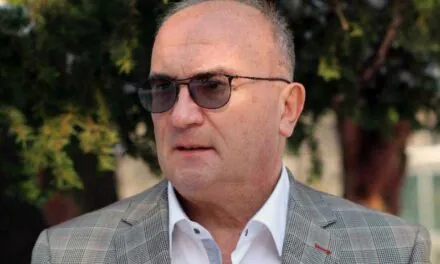 Književnik Zlatko Topčić podnio ostavku na funkciju u Programskom vijeću BHRT-a