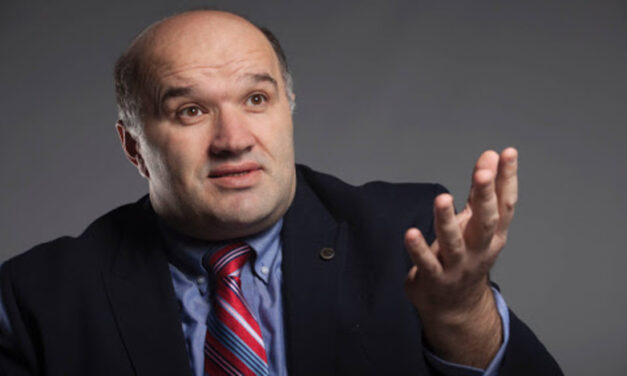 SENAD PEĆANIN: Da bi izbjegli vakcinu, sve više Evropljana traži državljanstvo BiH!