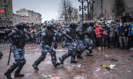 Ruska policija privela četvero novinara zbog podsticanja na antivladine proteste
