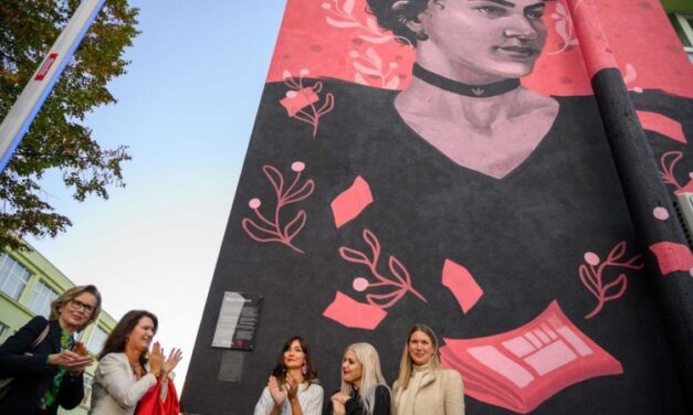 Otkriven mural prvoj novinarki u BiH Mileni Mrazović