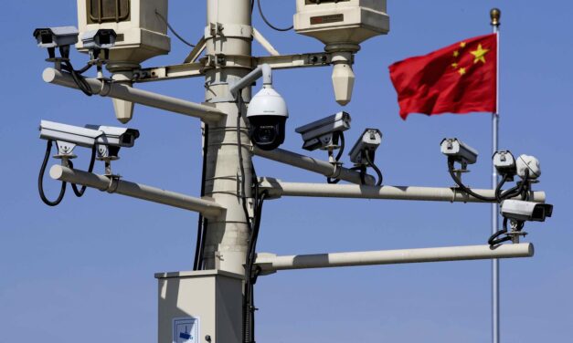 Kineska policija koristila telefone za praćenje učesnika protesta