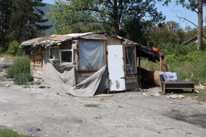 PANDEMIJA MEĐU ROMIMA: Kako da razmišljamo o vakcinama kada nemamo ni tekuću vodu?
