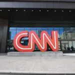 Trump traži otkaz za novinarku CNN-a: „Izbacite je kao psa!“
