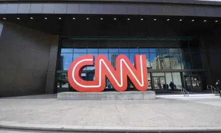 CNN otkazao intervju s iranskim predsjednikom zbog zahtjeva da Amanpour nosi maramu