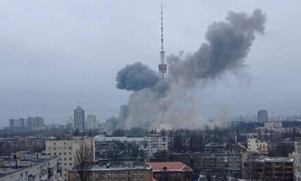 Rusi pogodili televizijski toranj u Kijevu, poginulo pet osoba