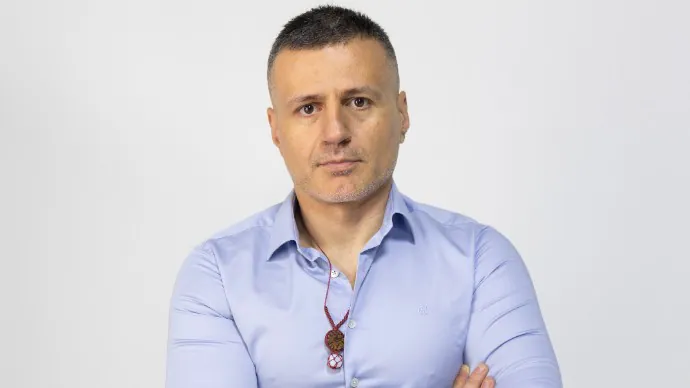 Portal ManipuNacija ukazuje na loše stanje političkog diskursa u BiH