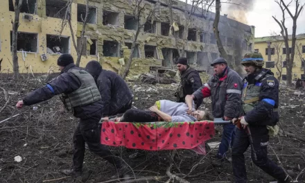 Fotografija napada na bolnicu u Mariupolju osvojila World Press Photo nagradu