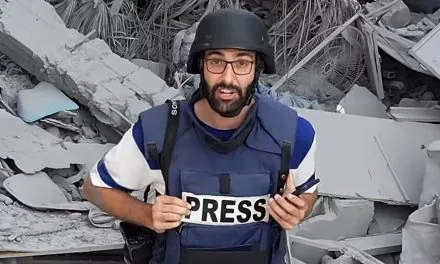 Novinar Motaz Azaiza prozvan glasom Palestine