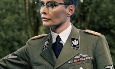 Fotomontaža predsjednice REM-a u nacističkoj uniformi