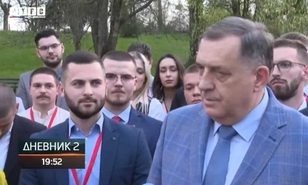 RTRS I BNTV: Voljeni predsjednik i polaznici partijske škole