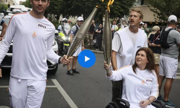 Novinarka AFP-a, ranije pogođena u izraelskom granatiranju, nosila olimpijski plamen u Parizu