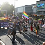 Bh. povorka ponosa u Sarajevu: Dugine zastave, transparenti i podrška Palestini