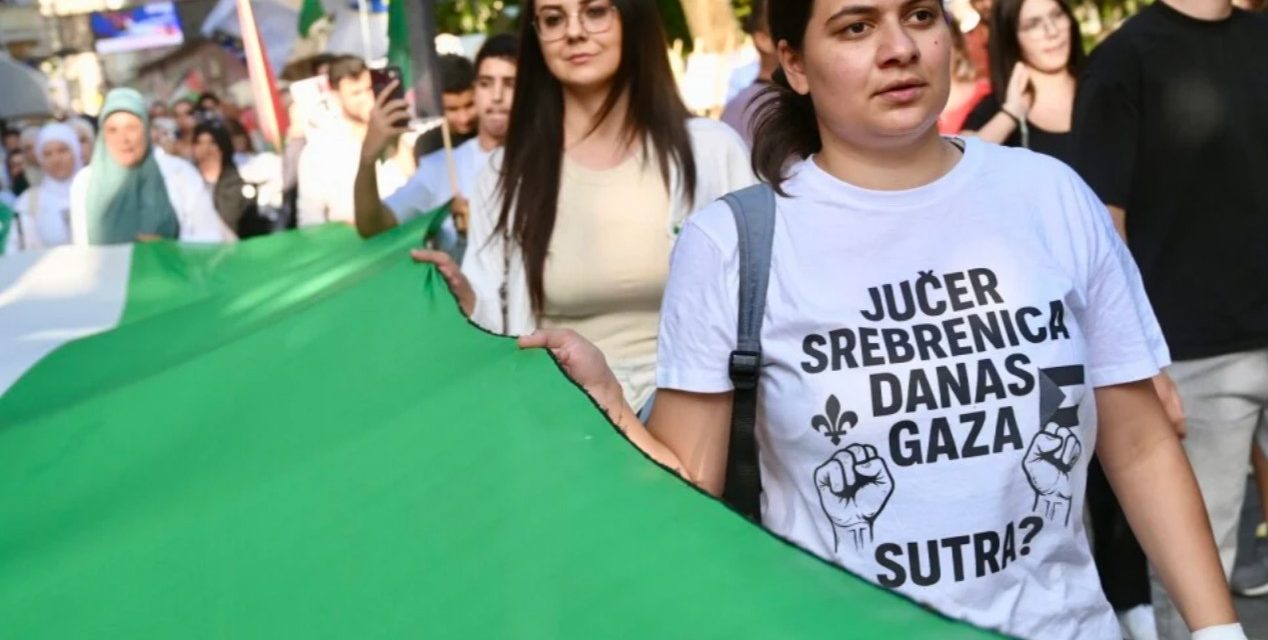 U Sarajevu održana mirna šetnja “Jučer Srebrenica, danas Gaza, a sutra?”