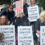 UK: Hapšenje svećenice od 83 godine zbog transparenta: „Protivim se genocidu“