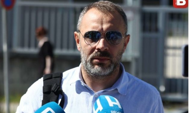 Fizički napad na novinara Avdu Avdića