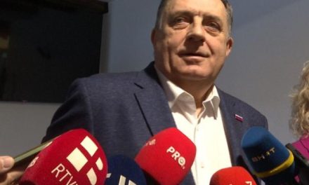 Dok Hayat broji dane dijaspore, RTV HB i dalje oplakuje Dodika