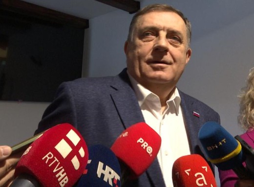 Dok Hayat broji dane dijaspore, RTV HB i dalje oplakuje Dodika