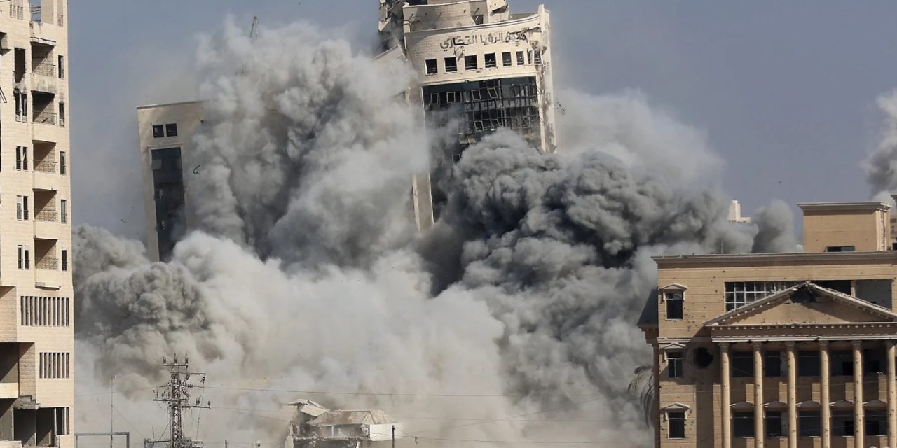 Izrael sravnio sa zemljom sjedište Palestinskog centra za ljudska prava