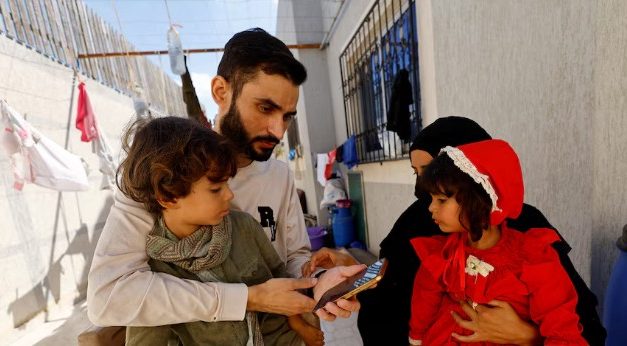 Fotoreporter iz Gaze pronašao živu porodicu, iako su mu u izraelskom zatvoru kazali da su mrtvi