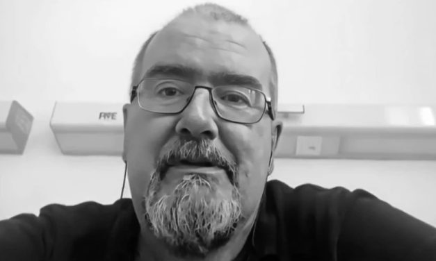 Preminuo novinar Aleksandar Bećić