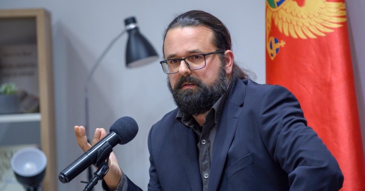 ANDREJ NIKOLAIDIS: Iritantno je odsustvo političkih posljedica presude za genocid