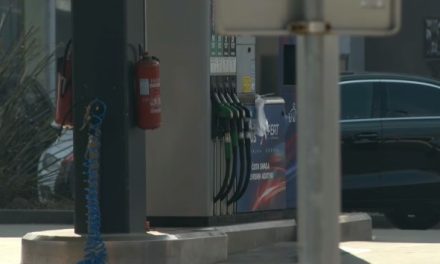 RTRS I BNTV: Kupcu 50 litara, državi 40 maraka