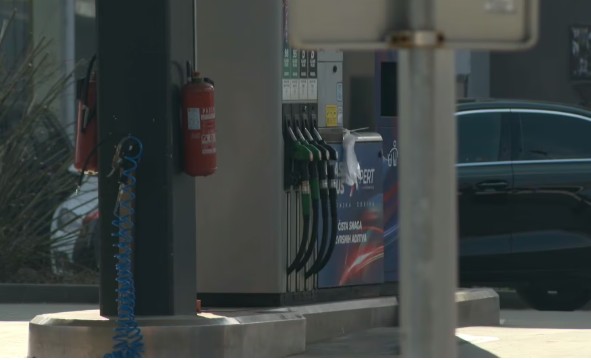 RTRS I BNTV: Kupcu 50 litara, državi 40 maraka