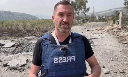Britanski novinar Steve Sweeney i njegov snimatelj ranjeni u izraelskom raketnom napadu