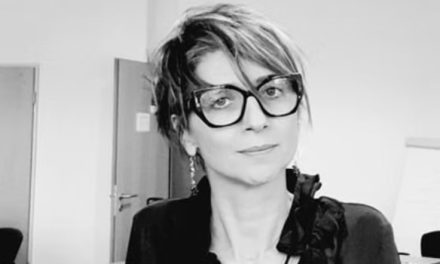 DNEVNA DOZA FRANCESCE: Albanese poziva na bojkot Eurosonga