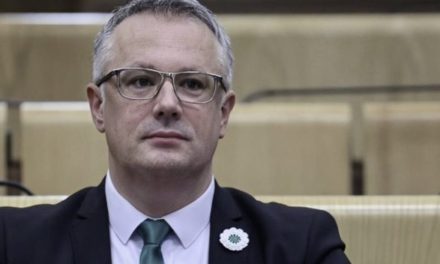 Kajan: Poslali su mi fotografiju djece i metak u koverti