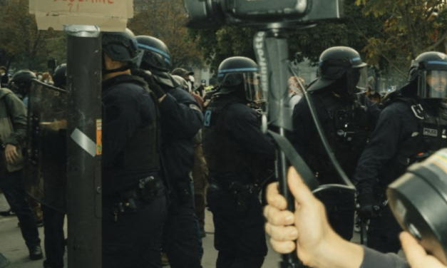 Francuska: Policija odgovorna za većinu zabilježenih napada na novinare tokom protesta